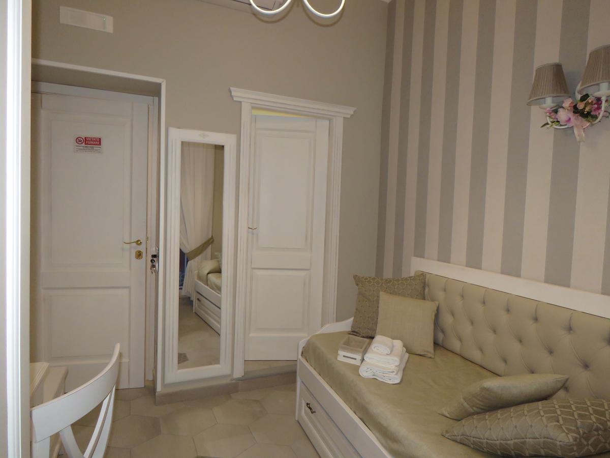 Le Ninfe Luxury Rooms Napoli Ngoại thất bức ảnh